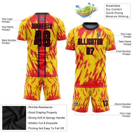 Benutzerdefiniertes Fußballtrikot mit Sublimationsdruck in Gold und Schwarz Benutzerdefiniertes Fußballtrikot mit Sublimationsdruck in Gold und Schwarz